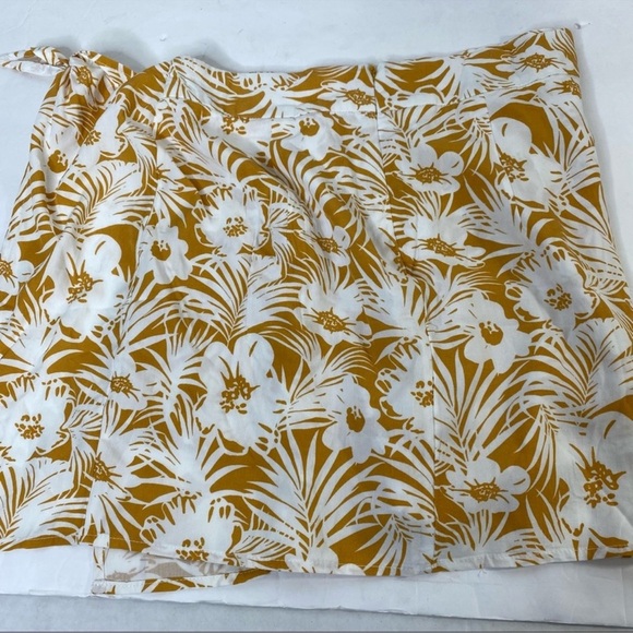 - L Space Hermosa Skort Size XS NWT - Picture 6 of 9